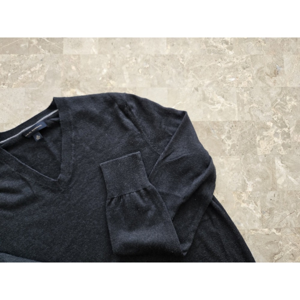 Banana Republic Mens Silk Cashmere V-Neck Sweater‎ Black Size M 783164-01